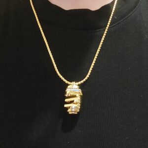 Thumbelina Necklace
